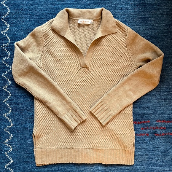 Tory Burch Sweaters - Tory Burch Knit Long Sleeve Collared V-Neck Sweater.